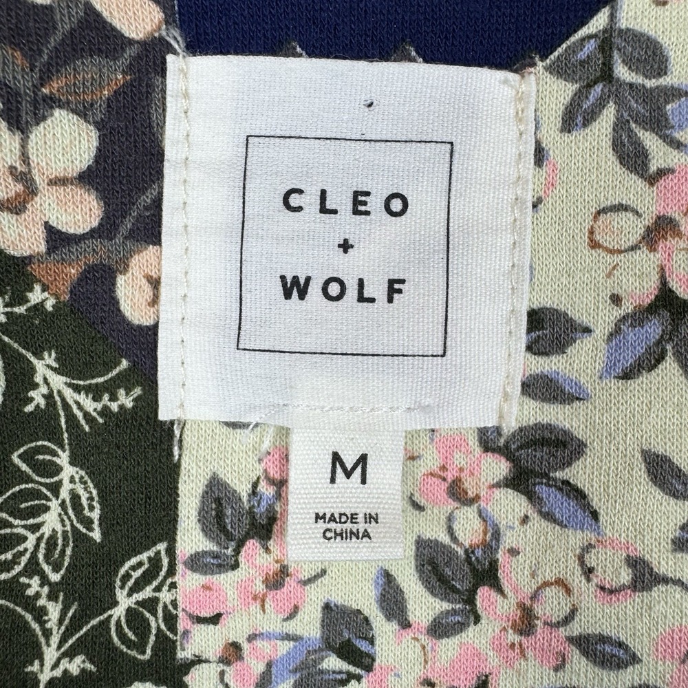 Cleo + Wolf Jacket Womens Medium Floral Patchwork Art Tapestry Quilted Shacket - Picture 3 of 16